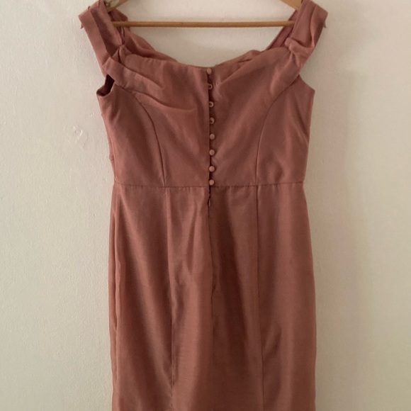 ASOS DESIGN Bridesmaid off shoulder maxi dress with corset detail - Picture 6 of 8